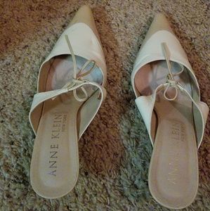 Anne Klein size 8.5